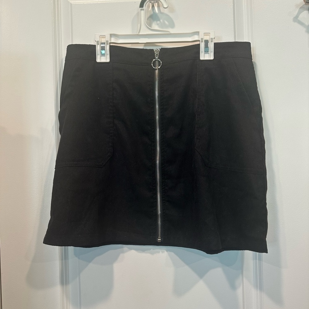 SHEIN large black corduroy skirt